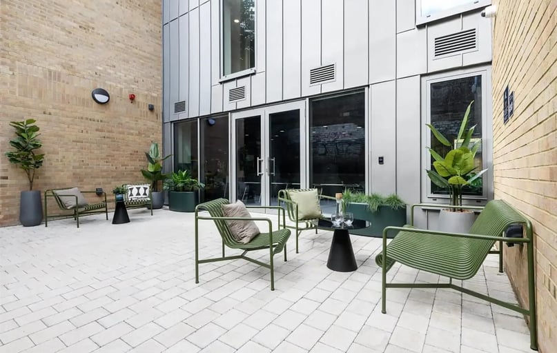 Stanley Place, Edinburgh - Image 1